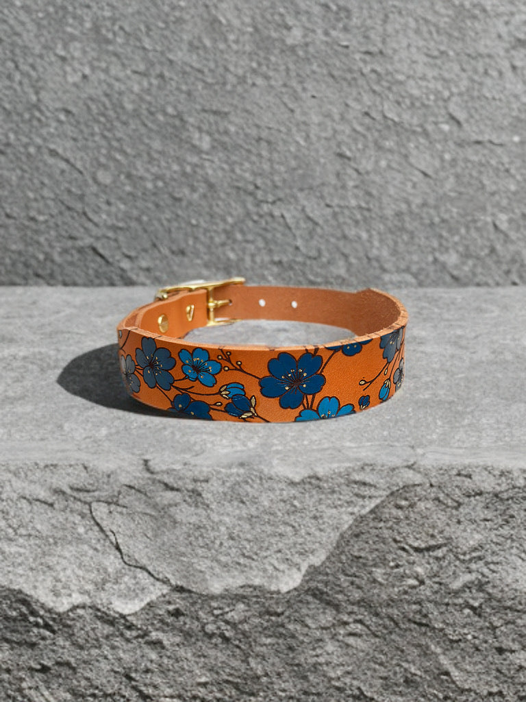 Cherry Blossom Blau/Gold